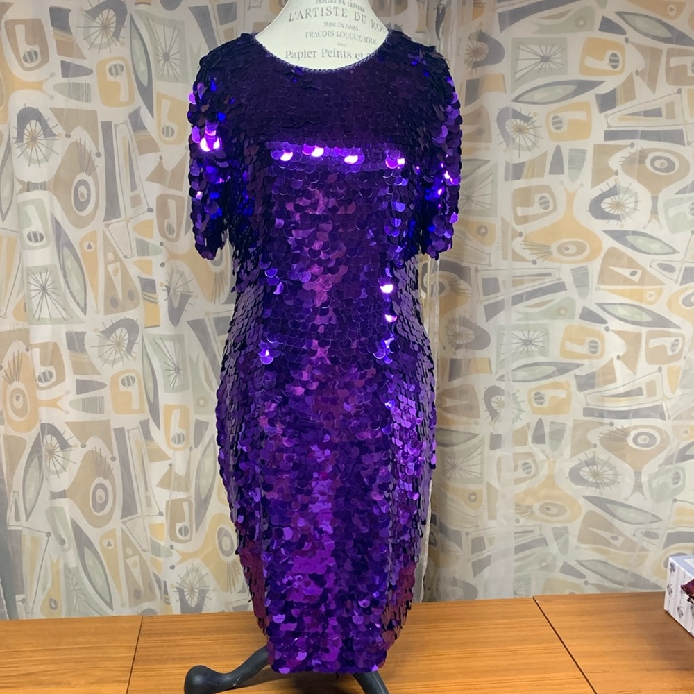 WAYNE CLARK 80’s Purple Sequin Disc Pailette Short Sleeve Party Dress